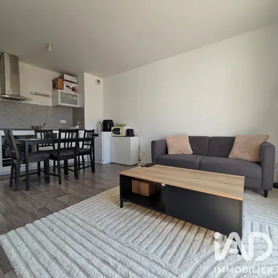 Apartment in Joué-lès-Tours (37300)