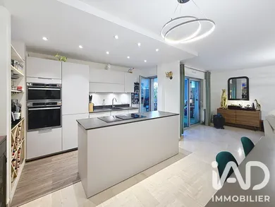 Appartement à Grenoble (38100)