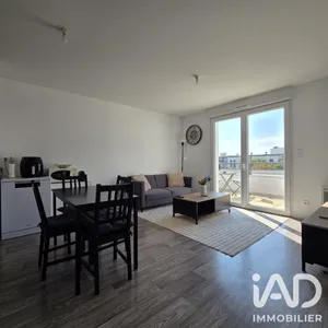 Apartment in Joué-lès-Tours (37300)