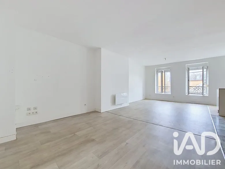 Appartement 5 pièces 88 m² · à Sedan · 88 m² · 73 000 €