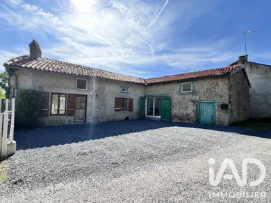 Park home in Moussac (86150)
