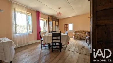 Maison de village à Sauveterre-de-Rouergue (12800)