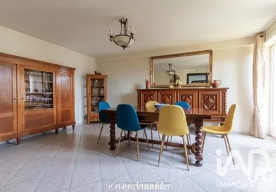 Maison à Saint-Martin-la-Garenne (78520)