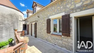 Maison à Saint-Martin-la-Garenne (78520)