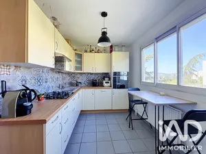Apartment in Lyon (69005)