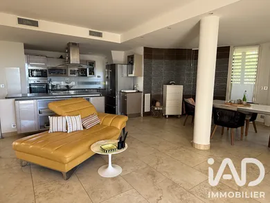 Appartement à La Londe-les-Maures (83250)