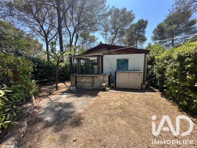 Terrain 28 m² · à Fréjus · 28 m² · 69 000 €