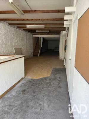 Immeuble à Pertuis (84120)