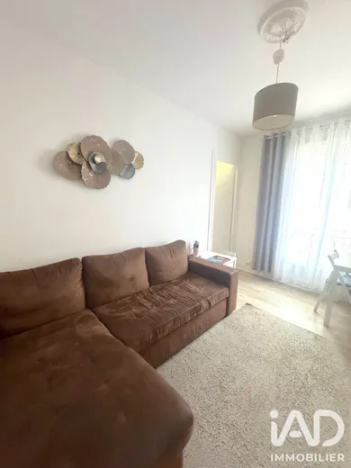 Apartment in Clichy (92110)