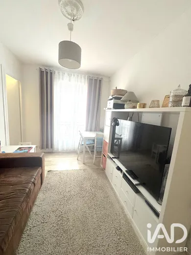 Apartment in Clichy (92110)