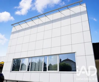 Building in Amilly (45200)