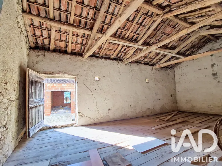 Maison 2 pièces 40 m² · à Lamagdelaine · 40 m² · 35 000 €
