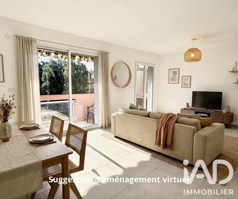 Appartement 3 pièces 70 m² · à Nîmes · 70,5 m² · 99 000 €