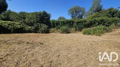 Terrain à Le Cloître-Saint-Thégonnec (29410)