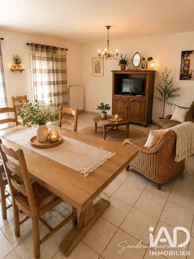 Maison d'architecte à Morestel (38510)