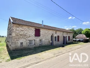 Village house in Breuvannes-en-Bassigny (52240)