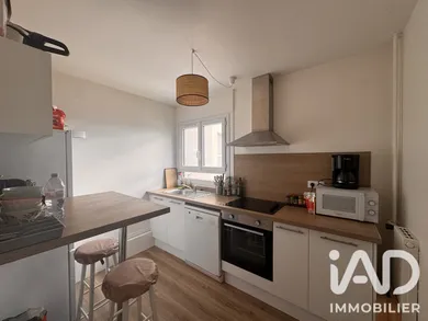 Appartement à Mont-Saint-Aignan (76130)