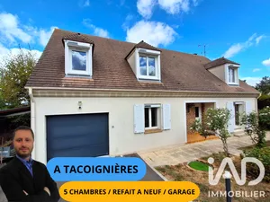 Maison traditionnelle à Tacoignières (78910)