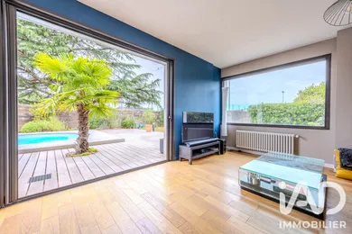 Maison à Bordeaux (33200)