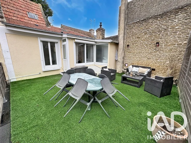 Appartement 2 pièces 45 m² · à Bernières-sur-Mer · 45 m² · 178 500 €