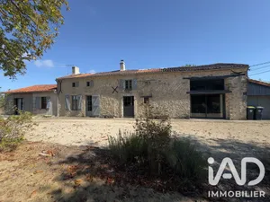 Longère à Thénezay (79390)