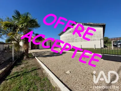 Maison de village à Gensac (33890)