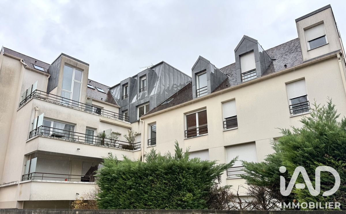 Appartement 3 pièces de 66 m² à Morangis (91420)