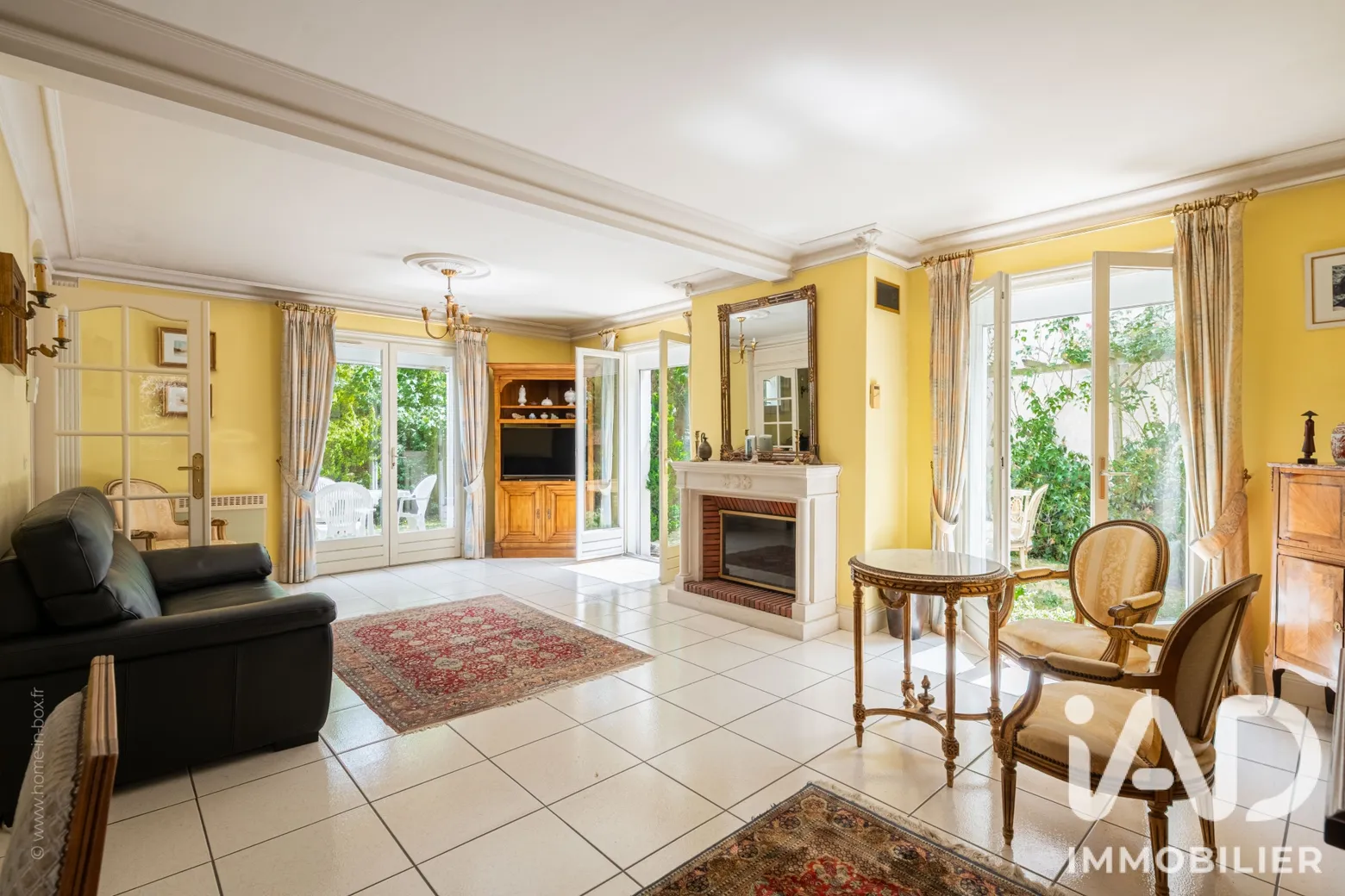 Vente maison à Fontenay-le-Fleury (78330) : maison 6 pièces 123 m² - 2060527 — 2