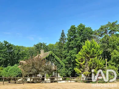 Domain in La Haye-du-Theil (27370)