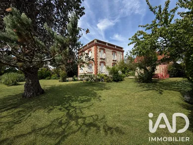 Mansion in Misy-sur-Yonne (77130)