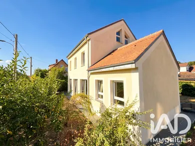 House in Dourdan (91410)