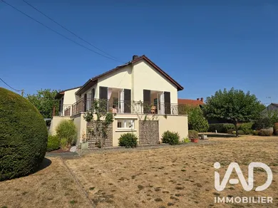 Maison traditionnelle à Poncey-lès-Athée (21130)