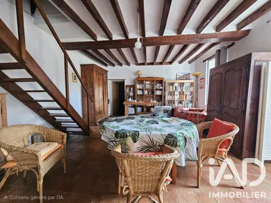Maison de campagne à La Chapelle-Saint-Rémy (72160)
