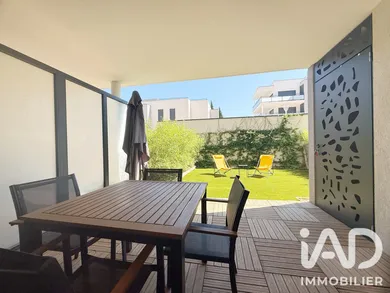 Appartement à Hyères (83400)