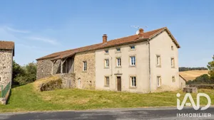 Maison de campagne à Saint-Jean-Lachalm (43510)