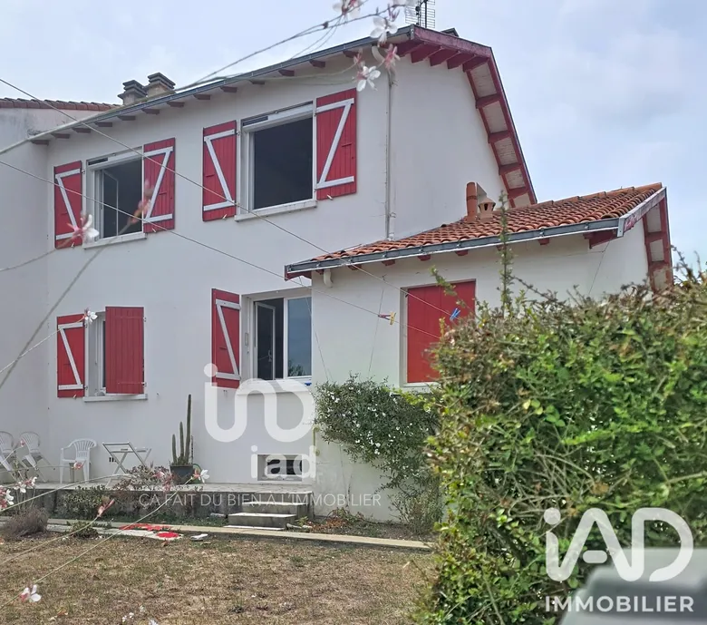 Maison 4 pièces 81 m² · à Lagord · 81 m² · 299 800 €