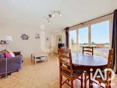 Appartement à Pontault-Combault (77340)
