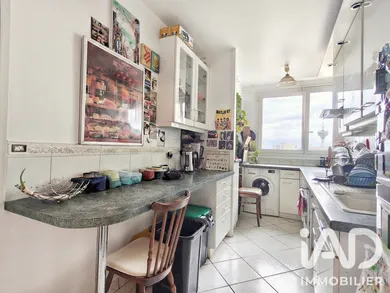 Appartement à Les Lilas (93260)