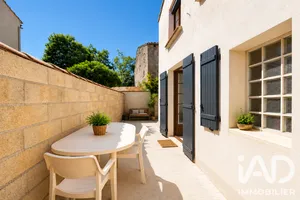 Maison de village à Barbaira (11800)