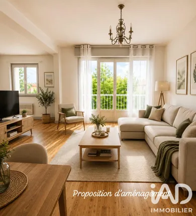 Apartment in La Rochelle (17000)