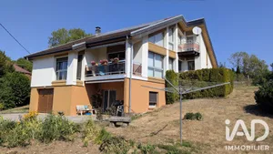 Maison d'architecte à Ouhans (25520)