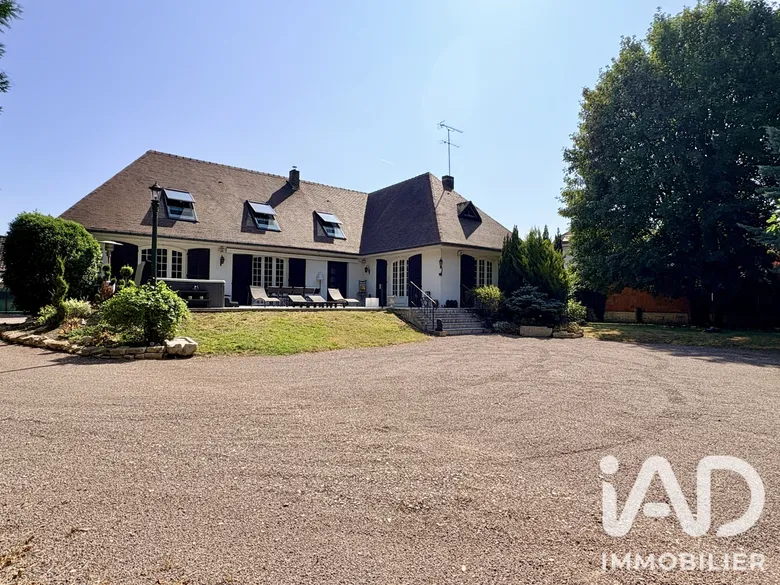 Maison 9 pièces 250 m² · à Troyes · 250 m² · 790 000 €