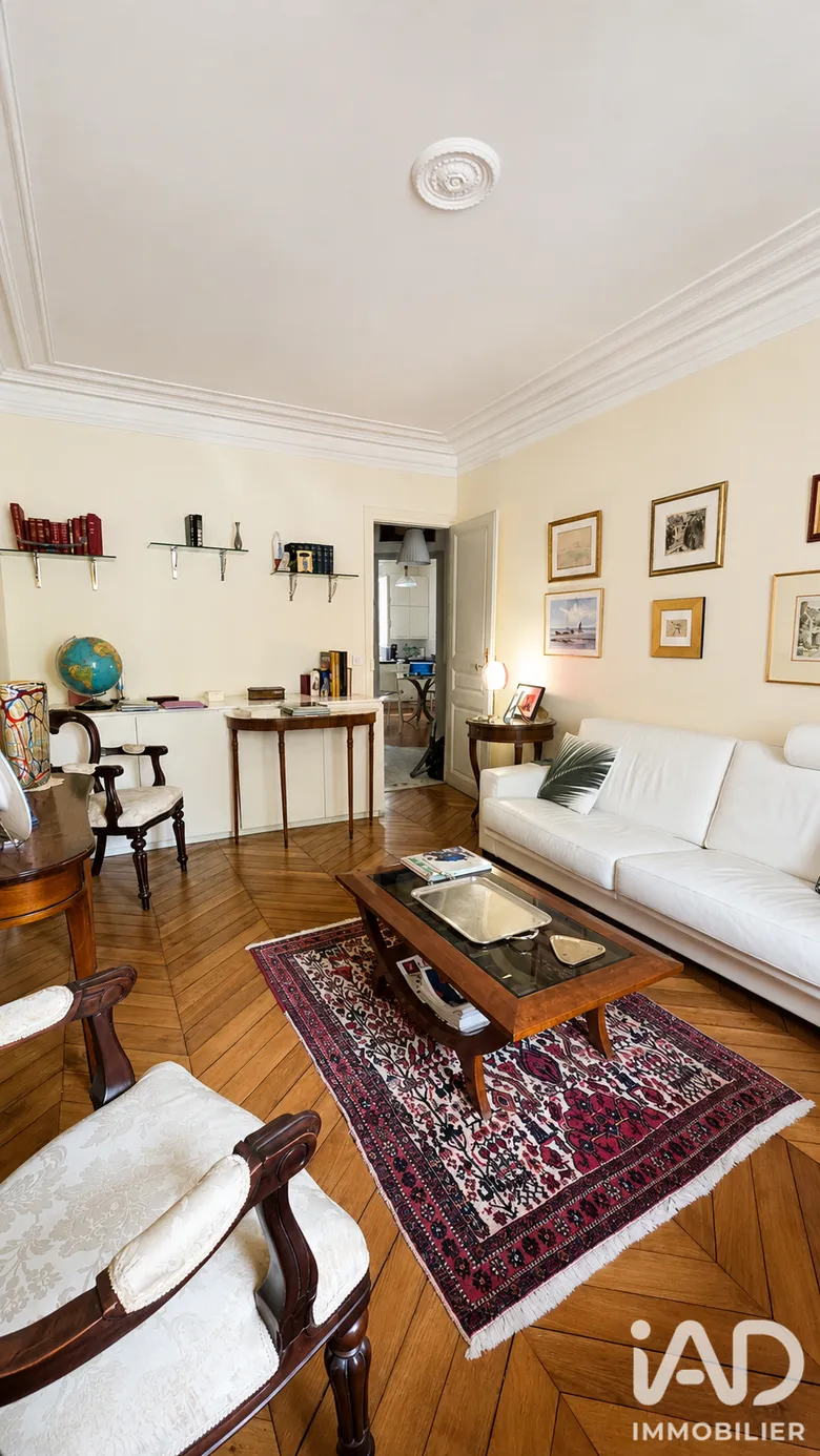 Appartement 2 pièces 53 m² · à Paris · 53,1 m² · 618 000 €