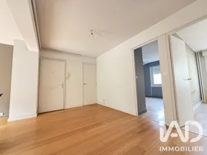 Apartment in Lambersart (59130)