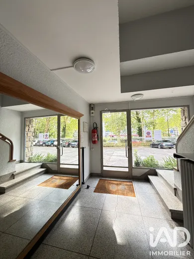 Apartment in Lambersart (59130)