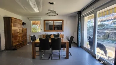 Maison traditionnelle à Ornans (25290)