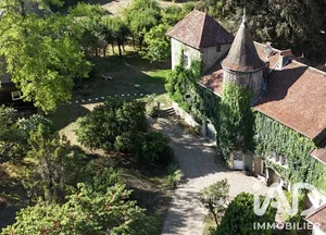 Château à Pagney (39350)