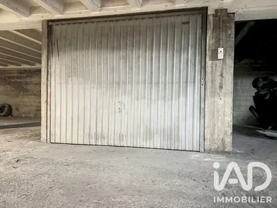 Garage à Paris (75010)