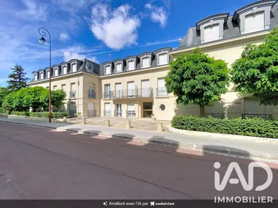 Apartment in Versailles (78000)