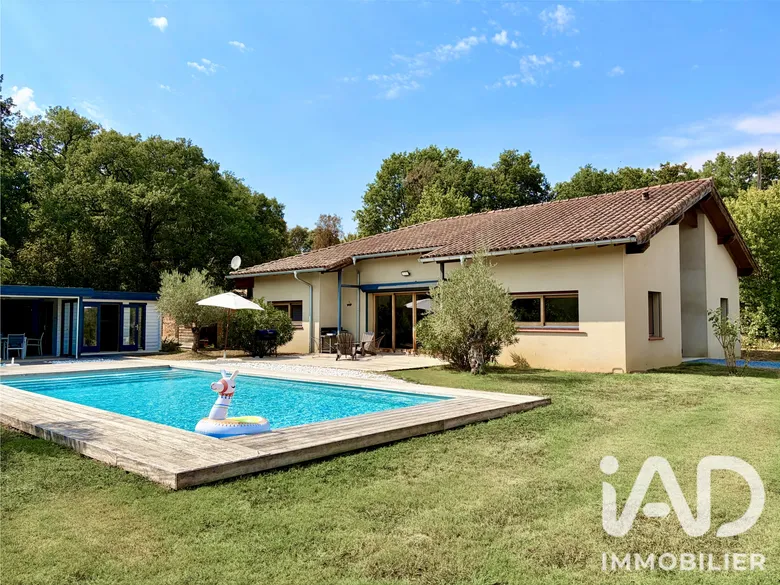 Maison 5 pièces 200 m² · à Sainte-Marie · 200 m² · 395 000 €